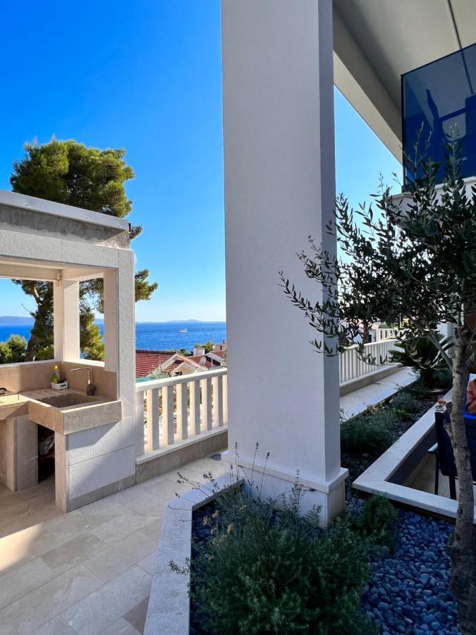 Luxury Beachfront Villa Carlisa Ciovo Bagian luar foto