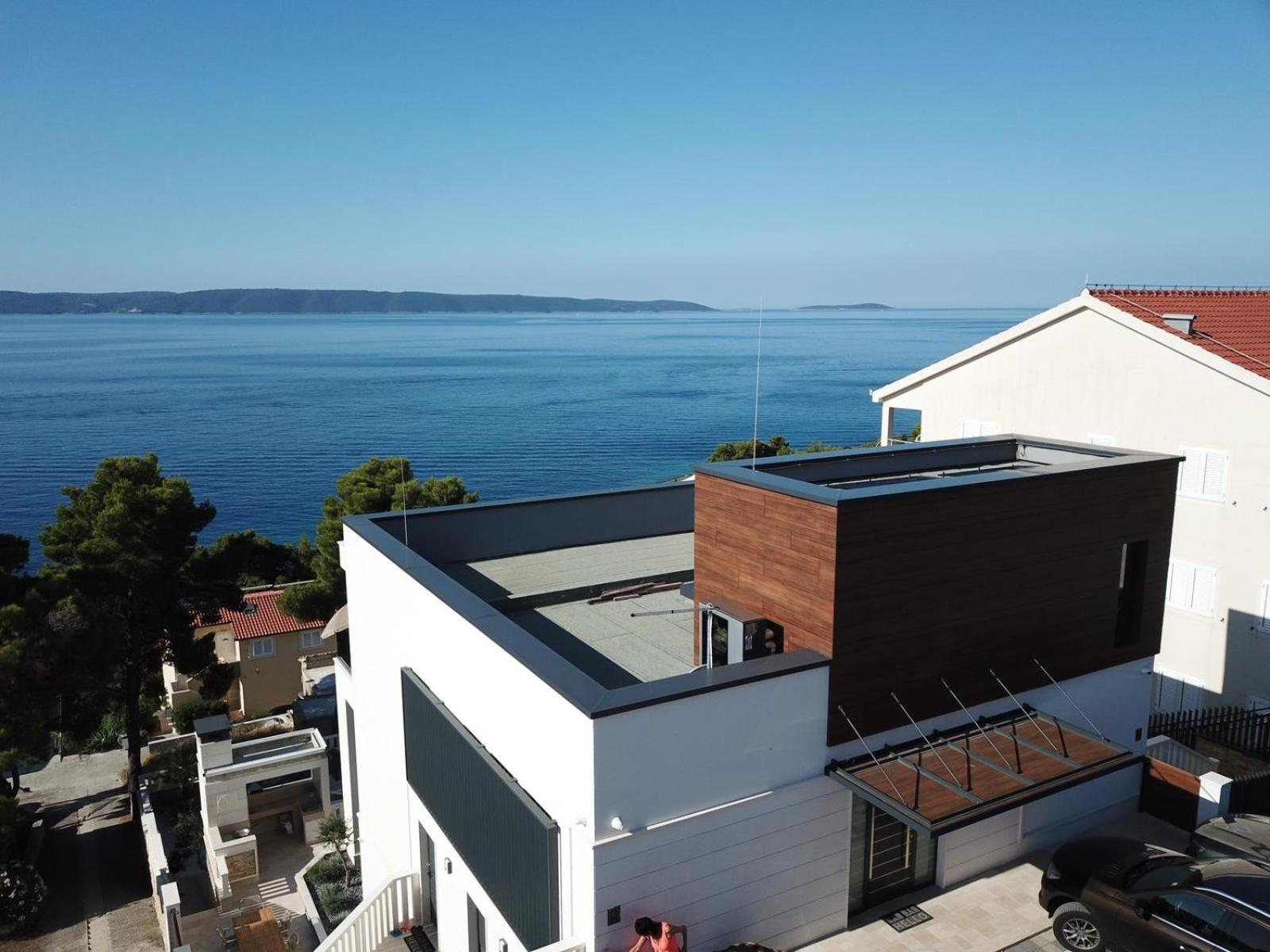 Luxury Beachfront Villa Carlisa Ciovo Bagian luar foto