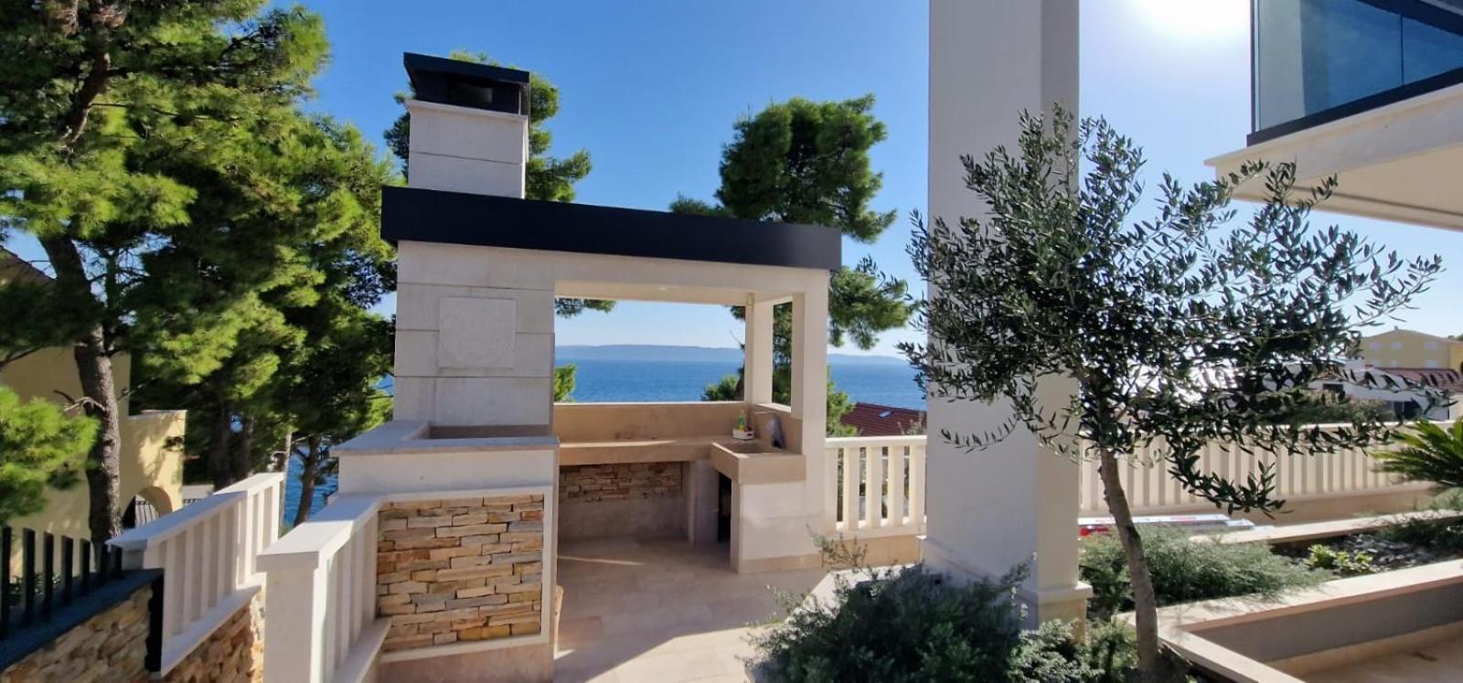 Luxury Beachfront Villa Carlisa Ciovo Bagian luar foto